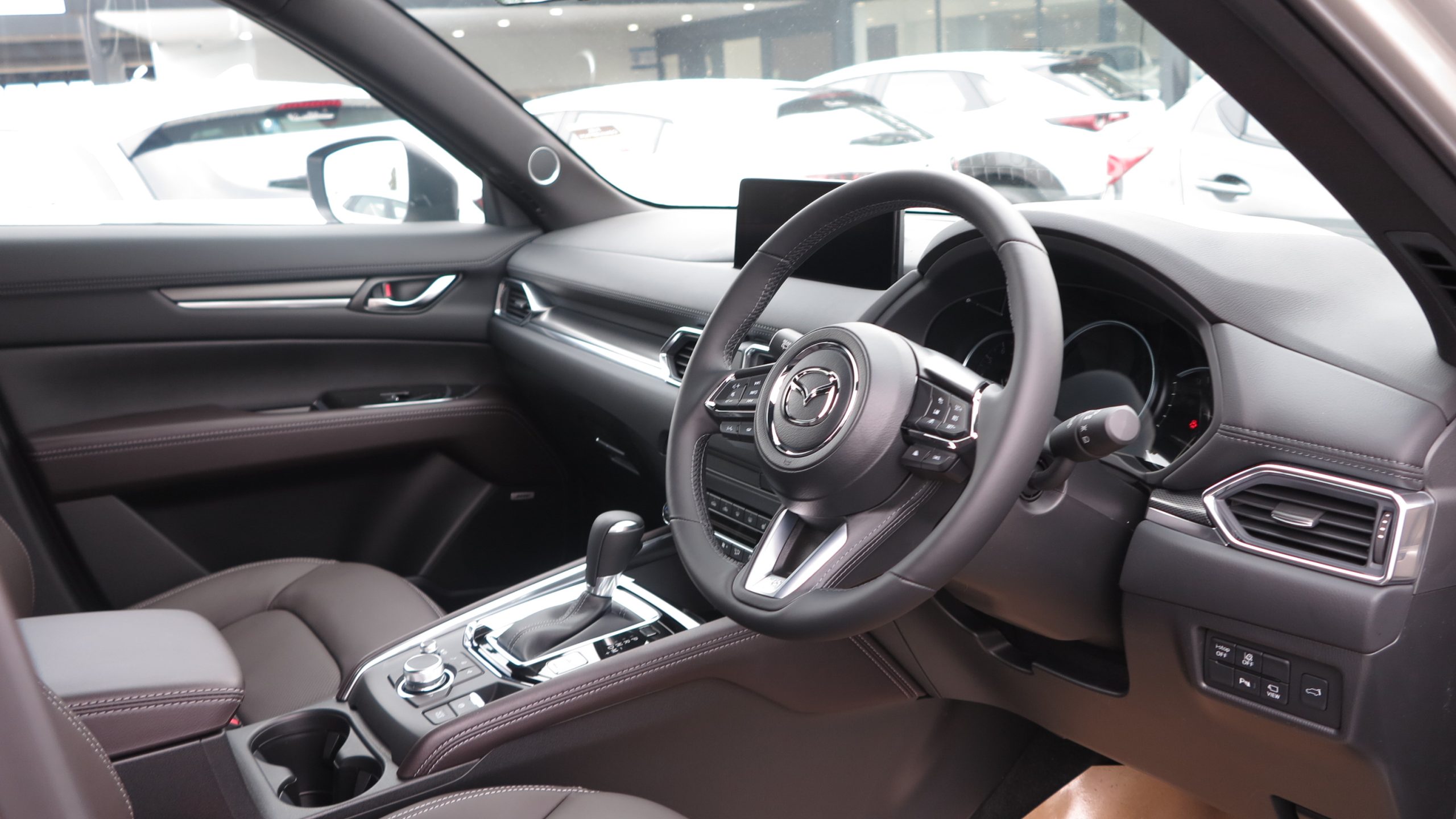 2026 Mazda CX-5 G35 Akera Wagon 5dr SKYACTIV-Drive 6sp i-ACTIV AWD 2.5T - Image 3