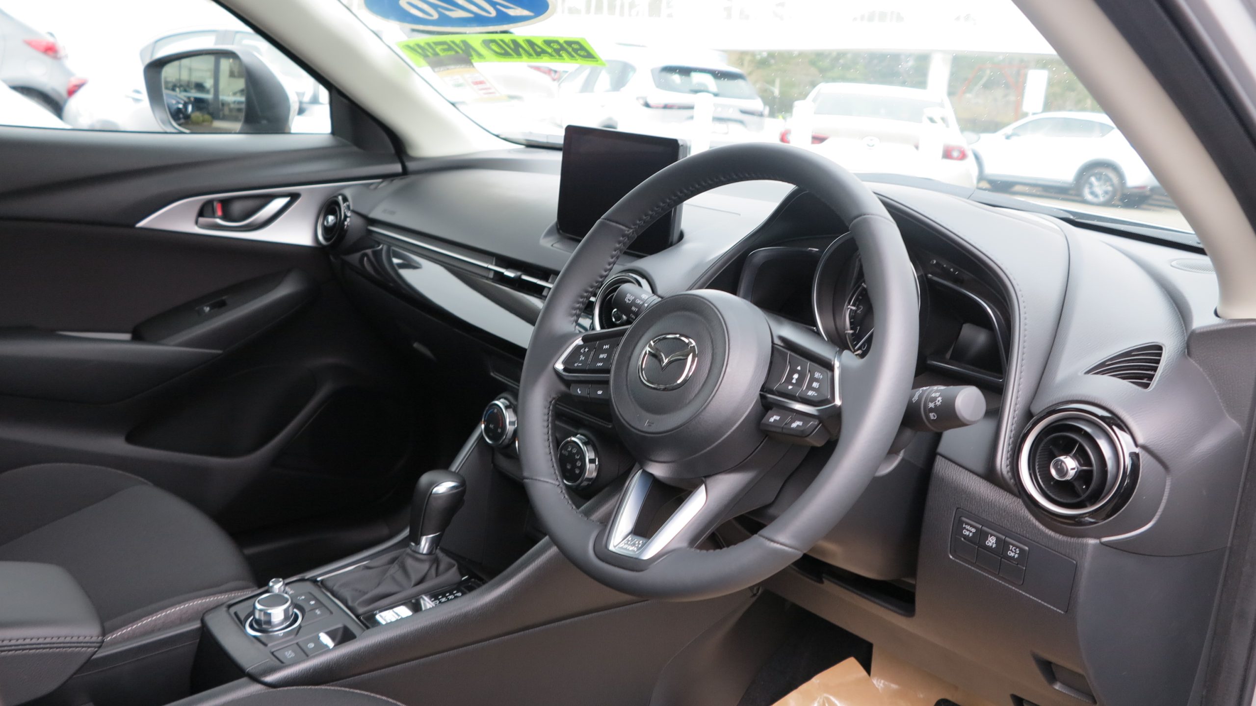 2026 Mazda CX-3 G20 Pure Wagon 5dr SKYACTIV-Drive 6sp FWD 2.0i - Image 3