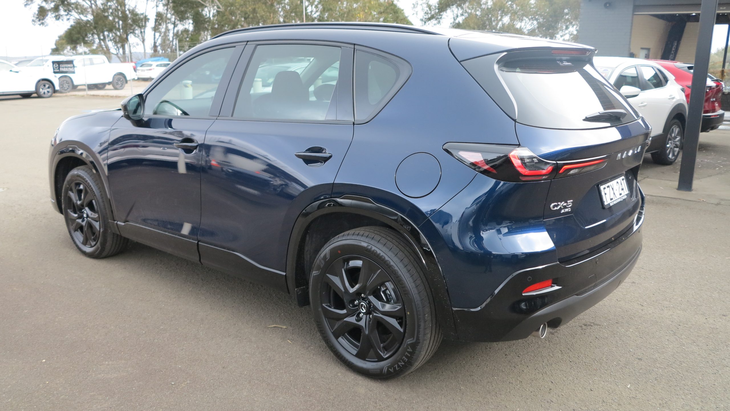 2026 Mazda CX-5 G25 Akera Wagon 5dr SKYACTIV-Drive 6sp i-ACTIV AWD 2.5i - Image 5