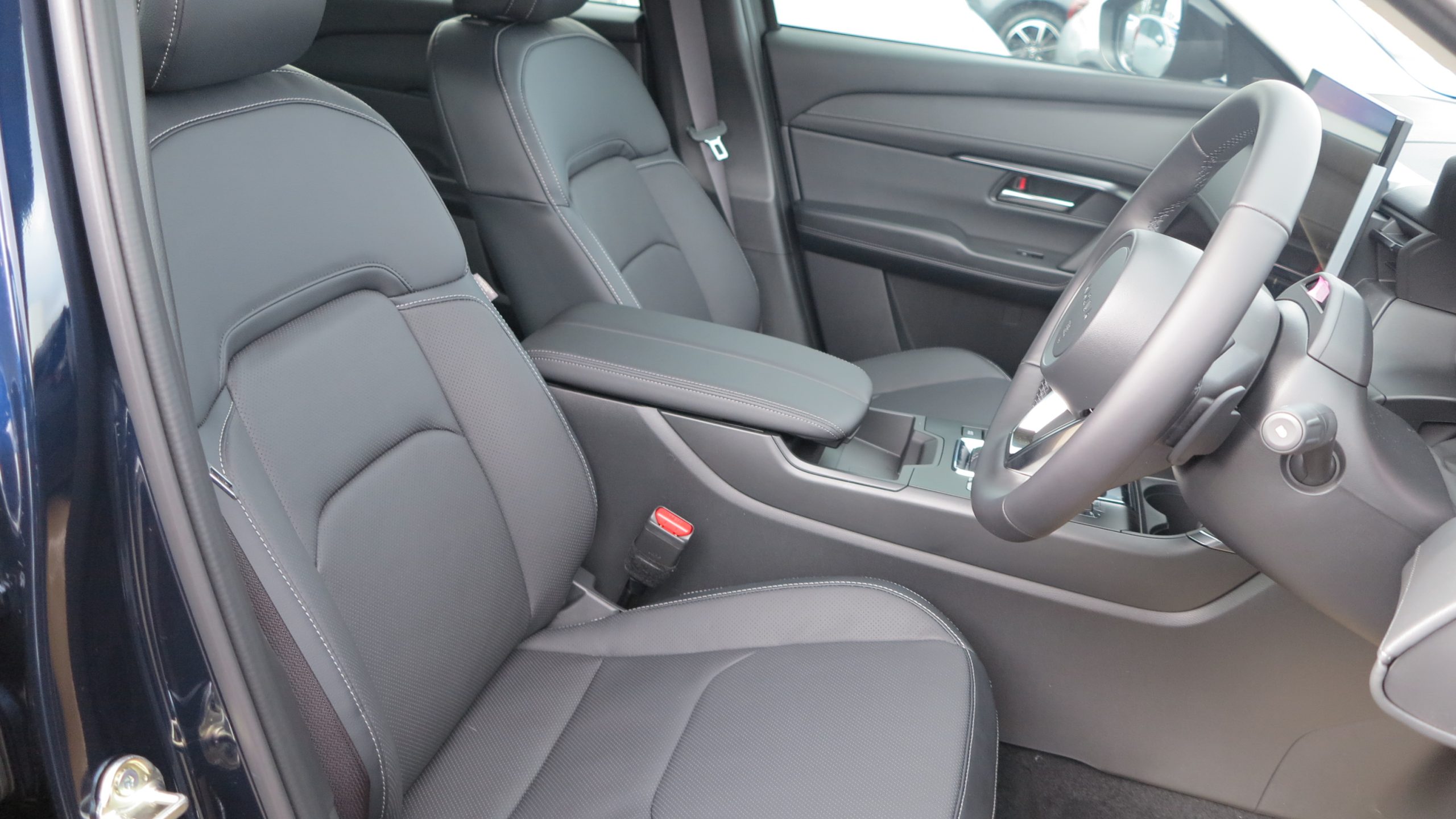 2026 Mazda CX-5 G25 Akera Wagon 5dr SKYACTIV-Drive 6sp i-ACTIV AWD 2.5i - Image 7