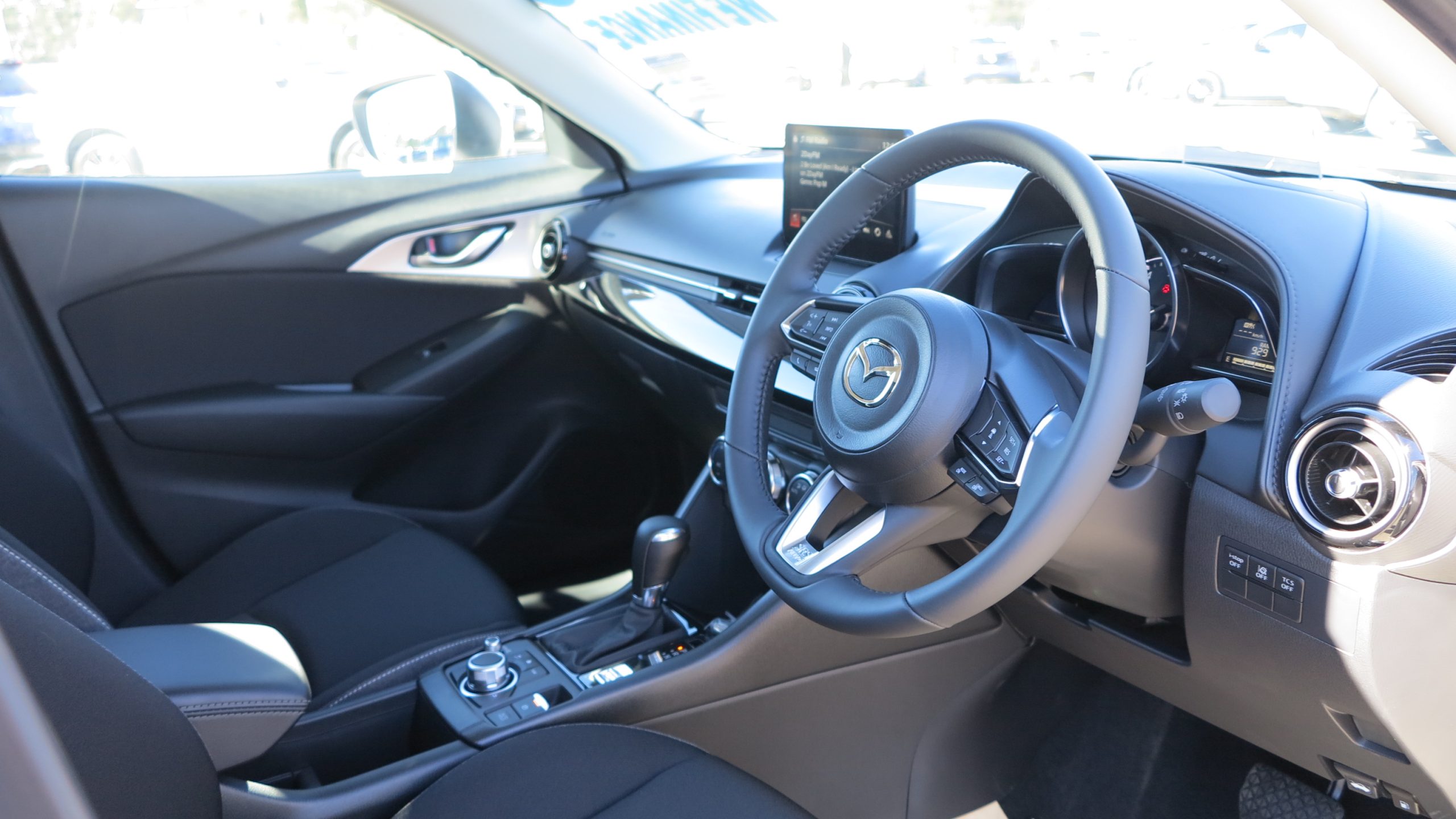 2026 Mazda CX-3 G20 Pure Wagon 5dr SKYACTIV-Drive 6sp FWD 2.0i - Image 3