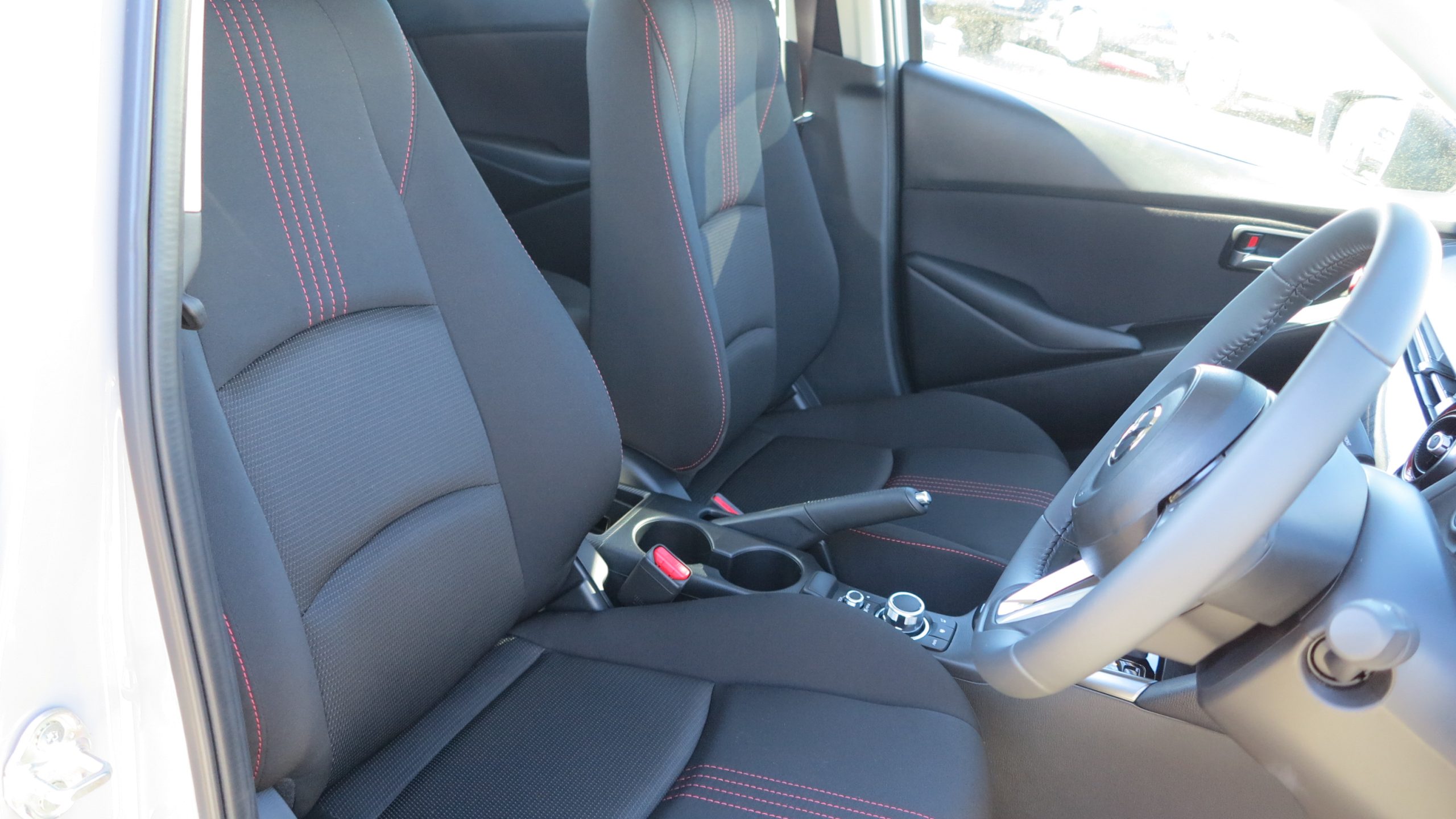 2026 Mazda 2 G15 Evolve Hatchback 5dr SKYACTIV-Drive 6sp 1.5i - Image 8