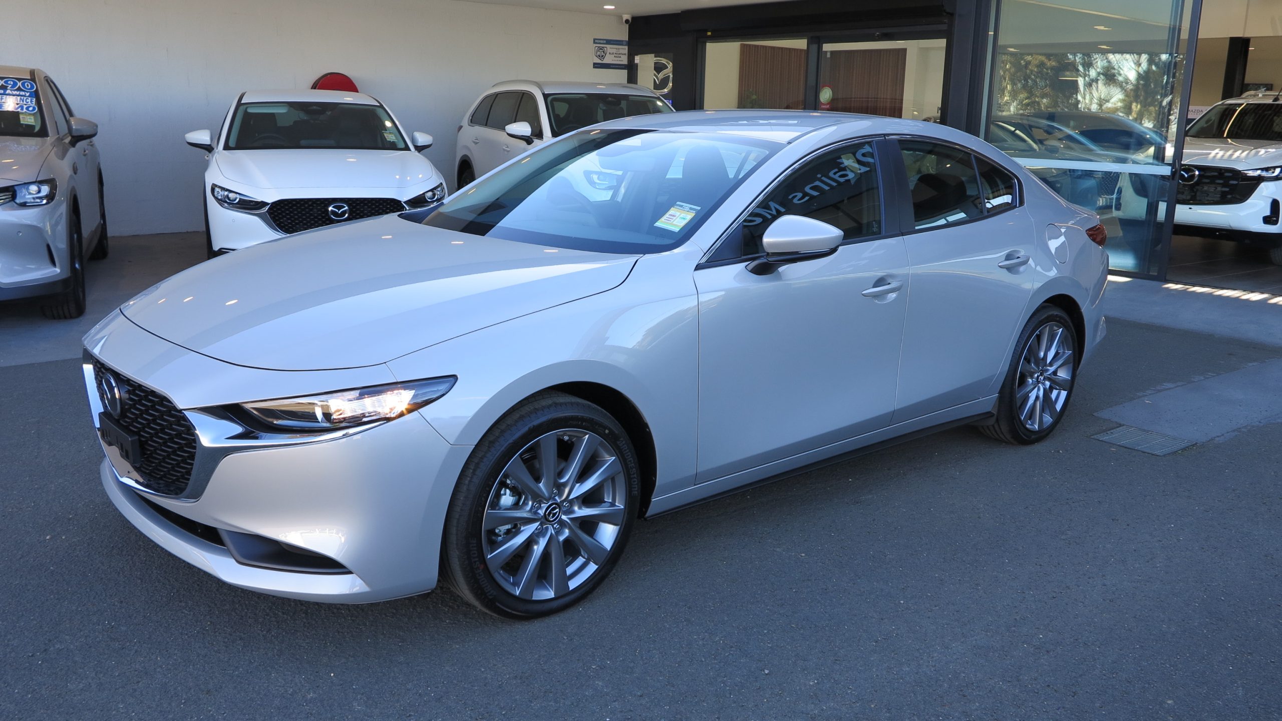 2026 Mazda 3 G20 Evolve Sedan 4dr SKYACTIV-Drive 6sp 2.0i