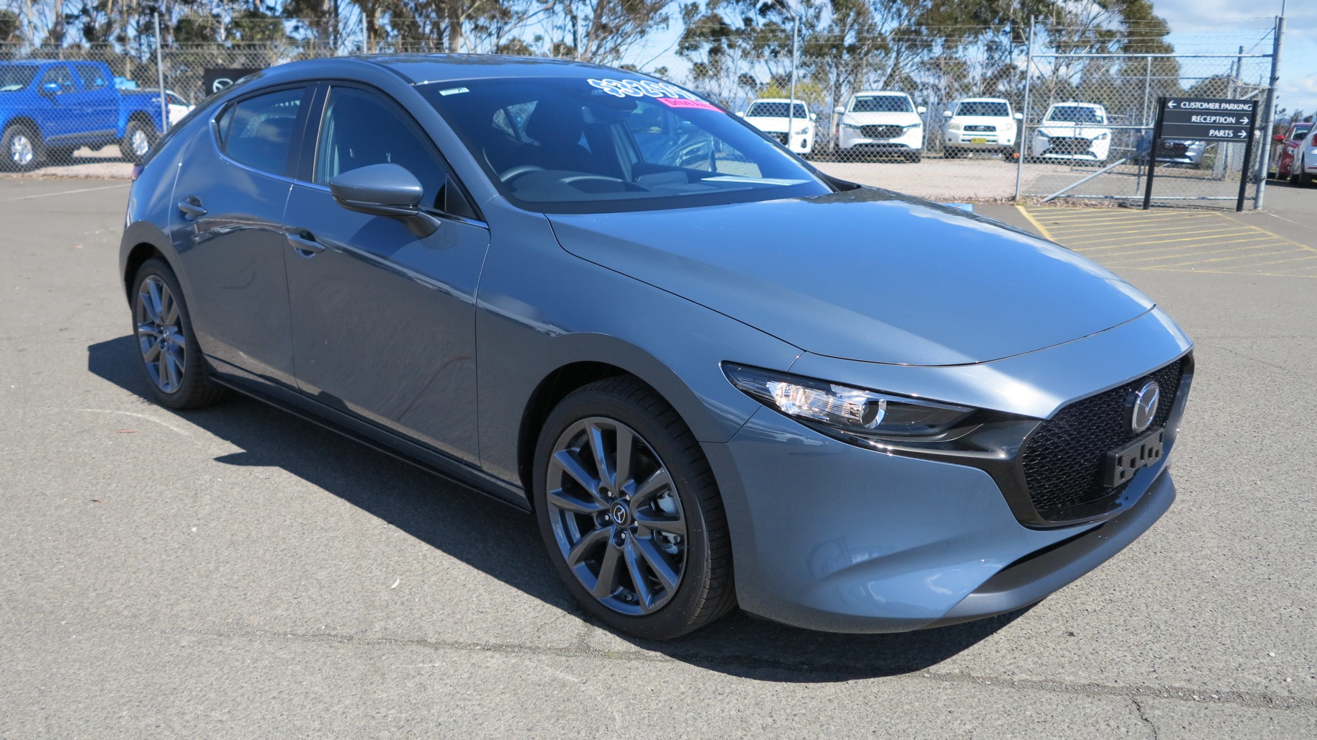 2025 Mazda 3 G20 Evolve Hatchback 5dr SKYACTIV-Drive 6sp 2.0i - Image 4
