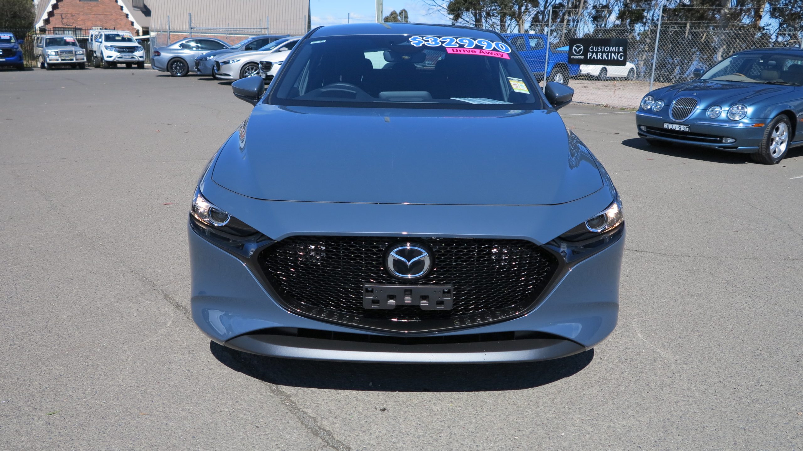 2025 Mazda 3 G20 Evolve Hatchback 5dr SKYACTIV-Drive 6sp 2.0i - Image 6