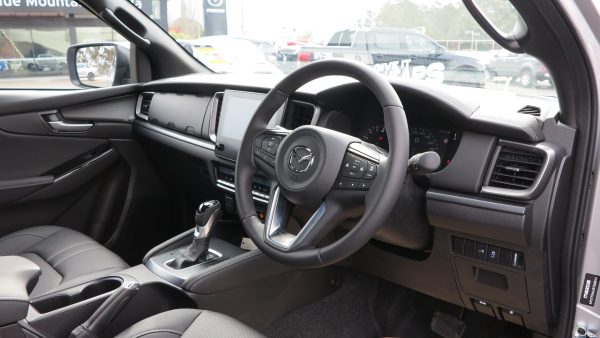 2025 Mazda BT-50 GT Utility Dual Cab Auto 6SP 4x4 3.0DT - Image 3