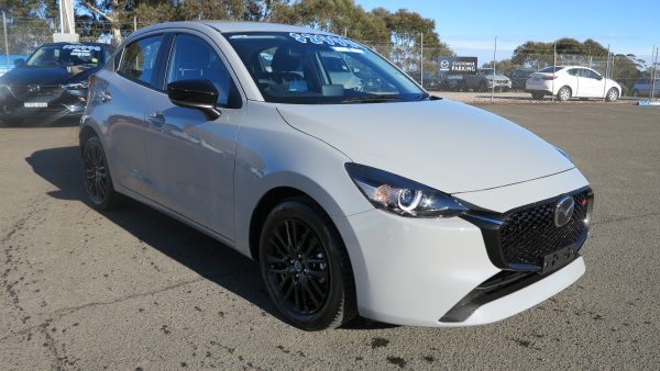 MAZDA 2 T 6AUTO HATCH G15 EVOLVE - Image 4