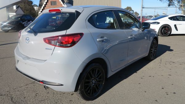 MAZDA 2 T 6AUTO HATCH G15 EVOLVE - Image 2