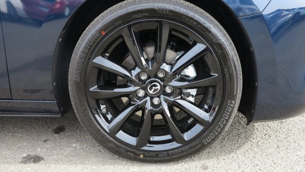 2025 Mazda 3 G25 Astina Hatchback SKYACTIV-Drive 6sp 2.5i - Image 6