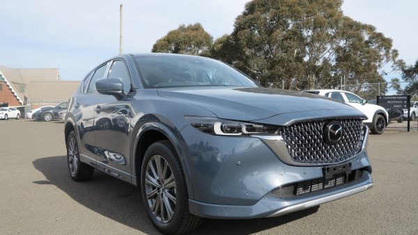 2025 Mazda CX-5 G35 Akera Wagon SKYACTIV-Drive 6sp i-ACTIV AWD 2.5T - Image 4