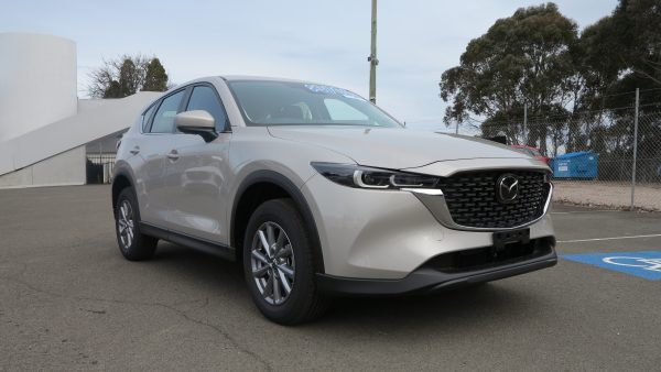 2025 Mazda CX-5 G20 Maxx Wagon SKYACTIV-Drive 6sp FWD 2.0i - Image 4