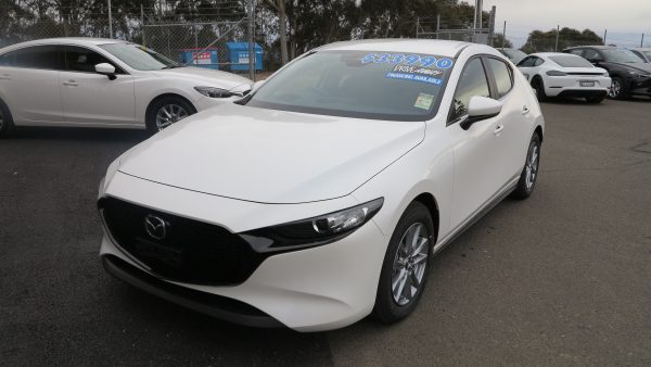 2025 Mazda 3 G20 Pure Hatchback SKYACTIV-Drive 6sp 2.0i