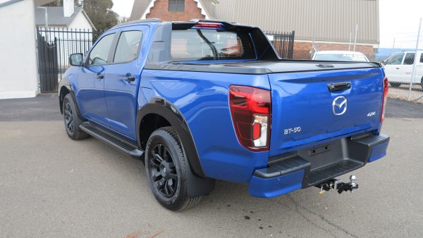 2025 Mazda BT-50 SP Utility Dual Cab Auto 6SP 4×4 3.0DT - Image 5