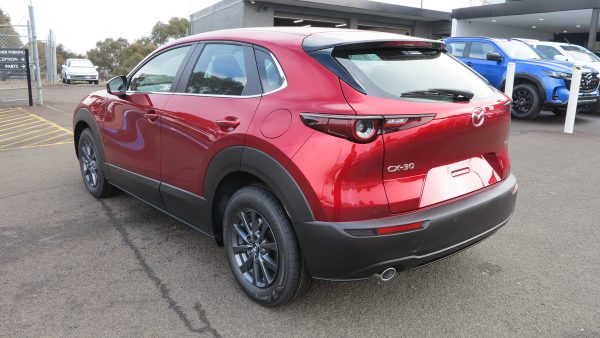 2025 Mazda CX-30 G20 Pure Wagon SKYACTIV-Drive 6sp 2.0i - Image 5