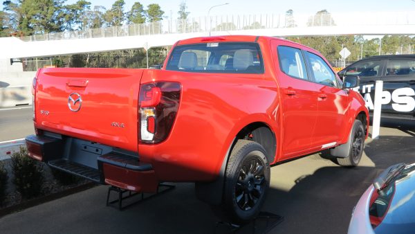 2025 Mazda BT-50 XT Utility Dual Cab 4dr Auto 6sp 4x4 3.0DT - Image 5