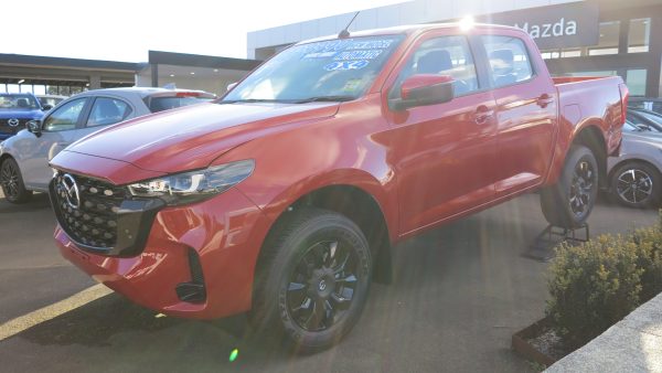 2025 Mazda BT-50 XT Utility Dual Cab 4dr Auto 6sp 4x4 3.0DT - Image 4