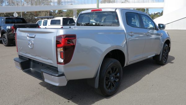 2025 Mazda BT-50 XT Utility Dual Cab Auto 6sp 4x2 3.0DT - Image 2