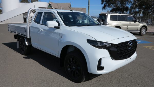 2025 Mazda BT-50 XT Cab Chassis Freestyle Auto 6sp 4x4 3.0DT - Image 4