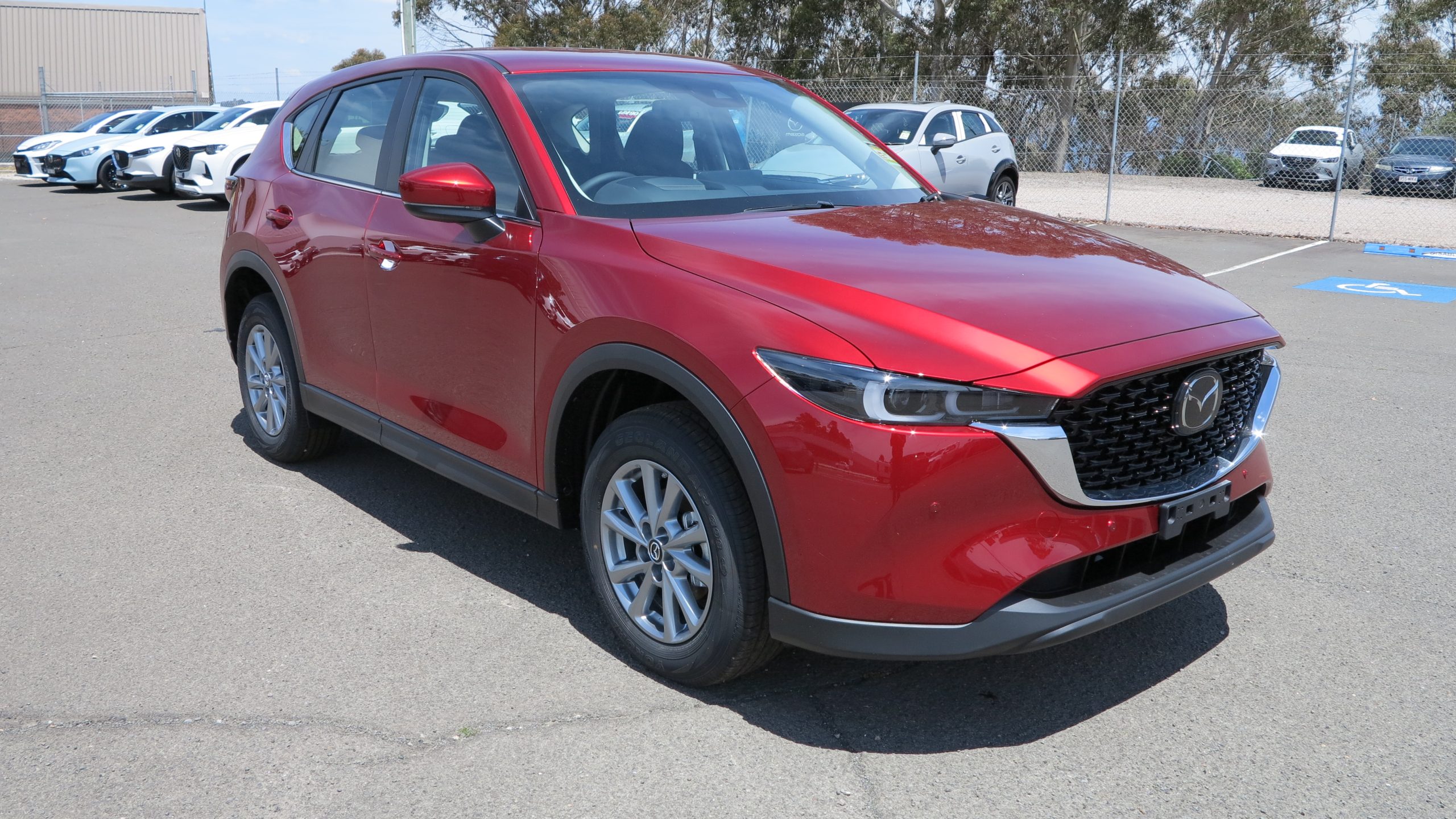 2025 Mazda CX-5 G25 Maxx Sport Wagon SKYACTIV-Drive 6sp FWD 2.5i - Image 4