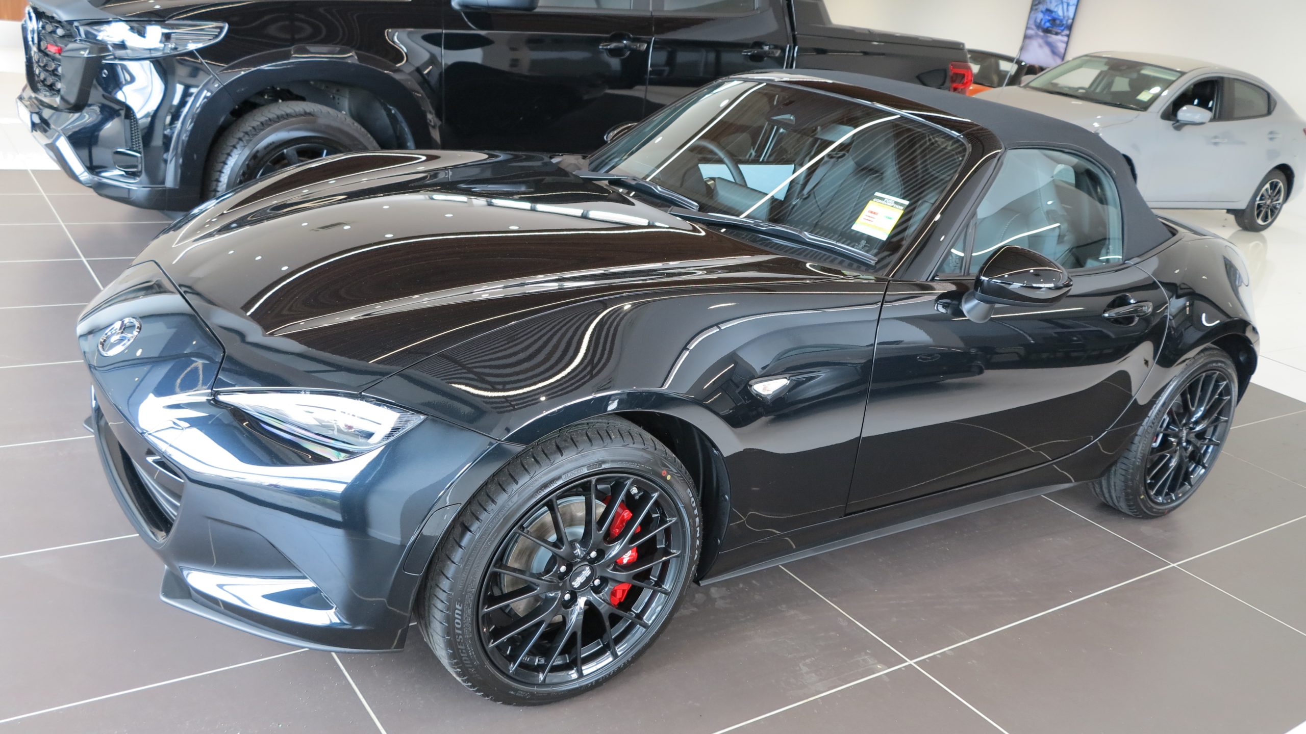 2025 Mazda MX-5 G20 GT RS Roadster 2dr SKYACTIV-MT 6sp 2.0i